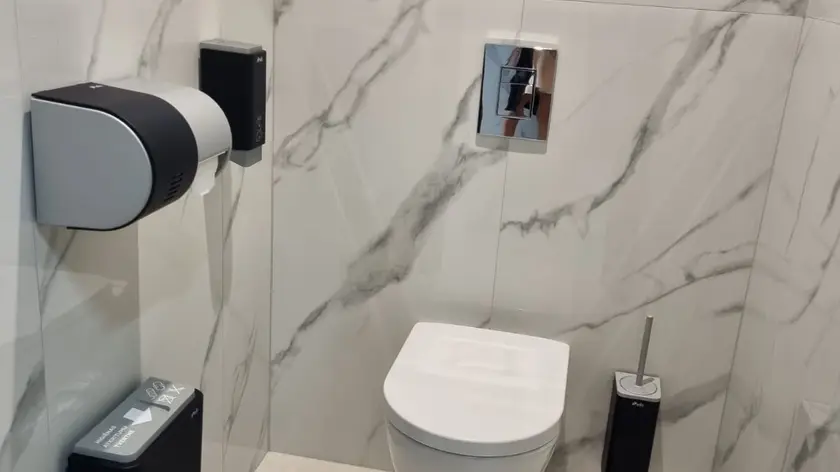 Elis higiēnas preču turētāji WC