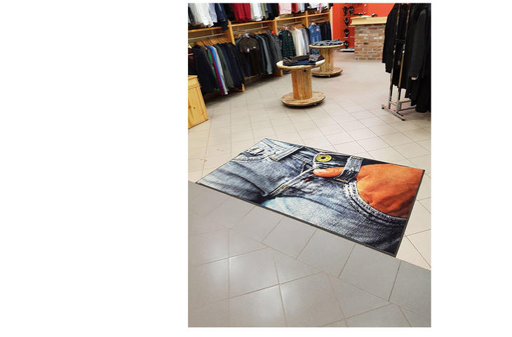 dizaina paklājs džinsu