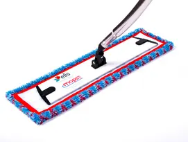 Elis mops