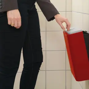 Sieviešu higiēnas preču atkritumu tvertne